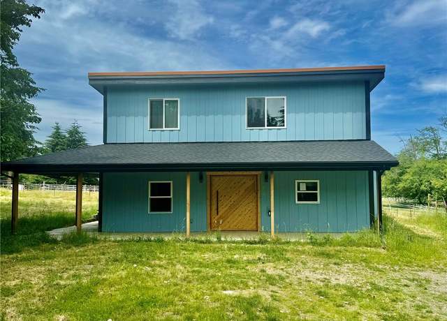 Property at 9212 SW 274th St, Vashon, WA 98070, 2 beds, 2 baths