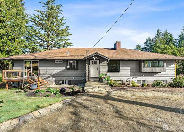 Property at 12504 SW 232nd St, Vashon, WA 98070, 4 beds, 3 baths