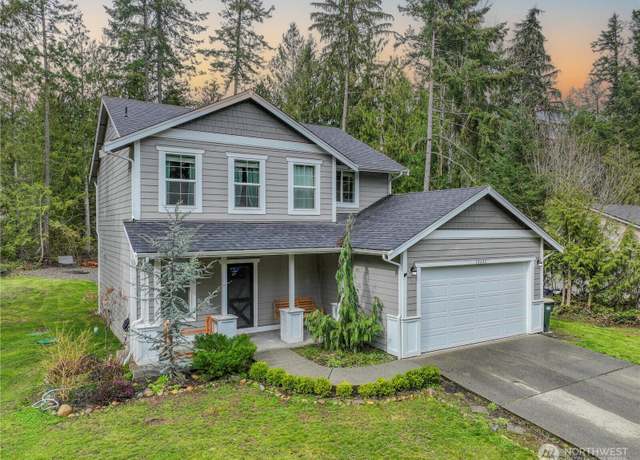 Property at 18643 SE Woodside Dr, Yelm, WA 98597, 3 beds, 2.5 baths