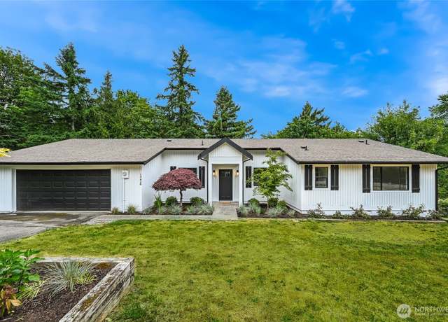 Property at 13428 SE 302nd Pl, Auburn, WA 98092, 3 beds, 3 baths