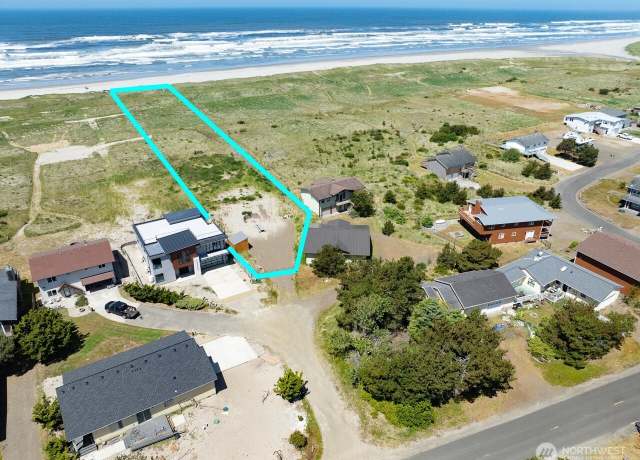 Property at 34315 G St, Ocean Park, WA 98640