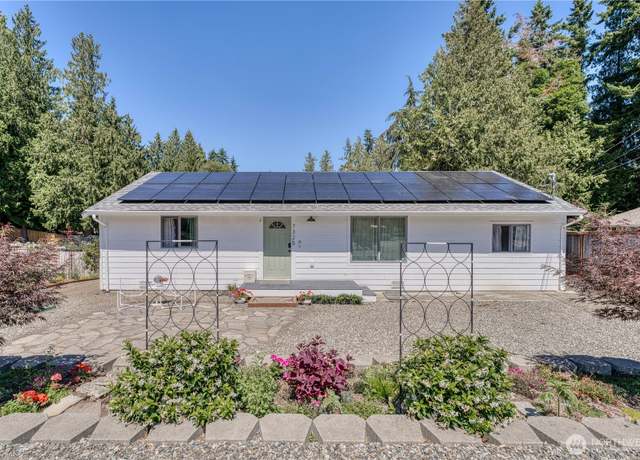 Property at 7325 E Maple St, Port Orchard, WA 98366, 2 beds, 1 bath