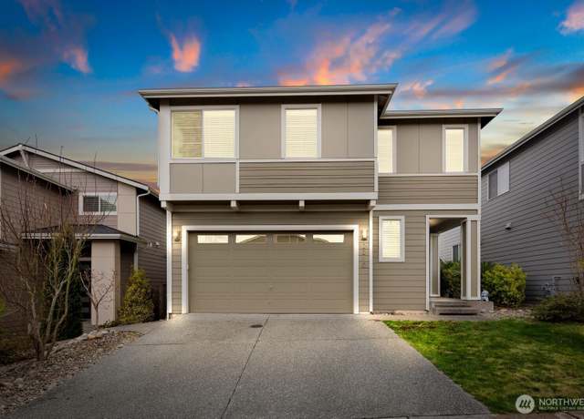 Property at 2210 115th Dr SE, Lake Stevens, WA 98258, 5 beds, 3 baths