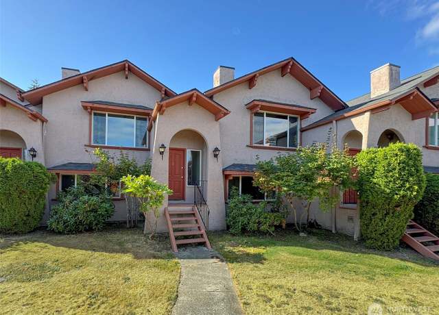 Property at 1212 E Craig Ave Unit 2, Port Angeles, WA 98362, 2 beds, 1.5 baths