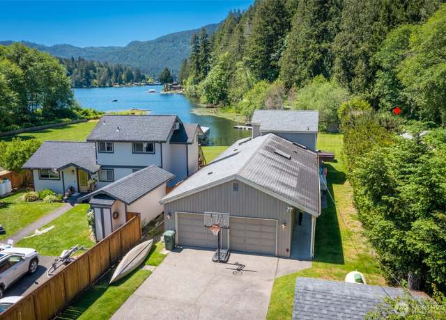 Property at 2 Greene Point Rd, Bellingham, WA 98229, 3 beds, 3 baths