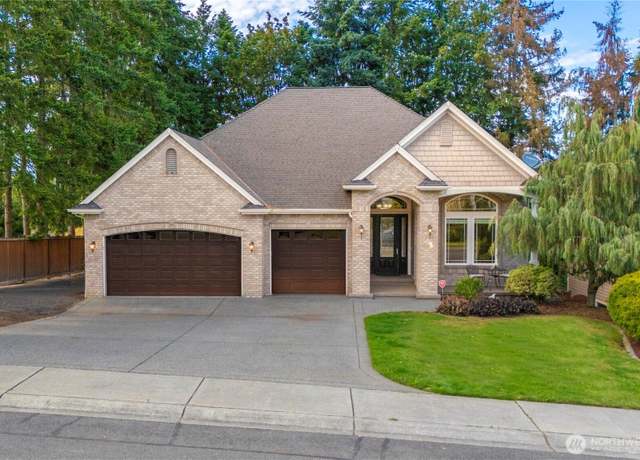 Property at 8003 113th Street Ct E, Puyallup, WA 98373, 4 beds, 2.5 baths