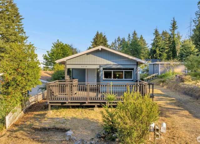 Property at 5215 5th St, Bremerton, WA 98312, 2 beds, 1 bath
