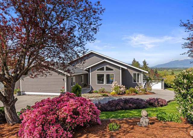 Property at 4325 Kiowa Dr, Mount Vernon, WA 98273, 7 beds, 4 baths
