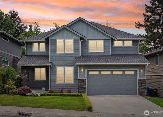 Property at 12826 83rd Avenue Ct E, Puyallup, WA 98373, 4 beds, 2.5 baths