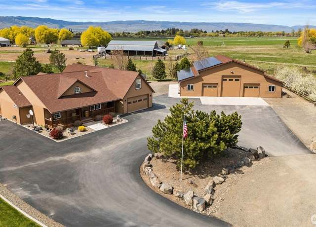 Property at 330 Winter Creek Ln, Ellensburg, WA 98926, 3 beds, 2 baths