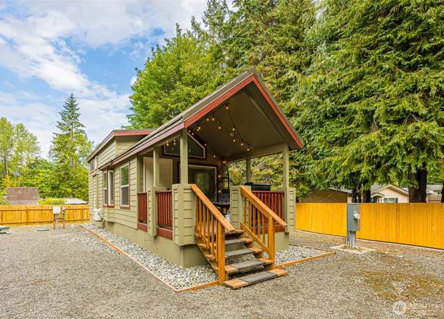 Property at 13 Willow Ln, Port Angeles, WA 98362, 1 bed, 1 bath