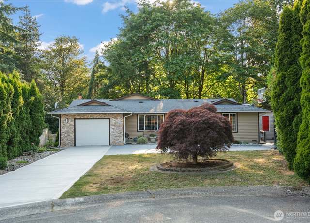 Property at 19617 138th Ave SE, Renton, WA 98058, 4 beds, 2.5 baths