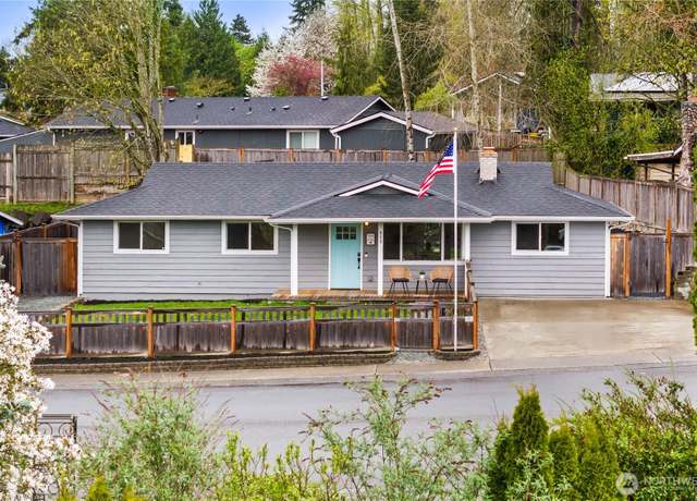 Property at 809 87th Ave NE, Lake Stevens, WA 98258, 4 beds, 2 baths