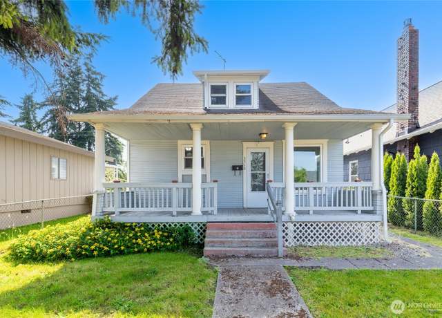 Property at 3510 S K St, Tacoma, WA 98418, 4 beds, 2 baths