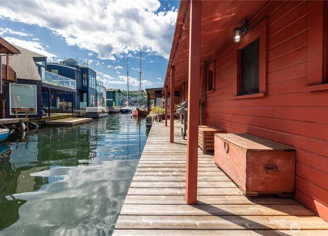 Property at 2035 Fairview Ave E Unit D, Seattle, WA 98102, 1 bed, 1 bath