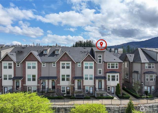 Property at 1362 Williamsburg Walk NE, Issaquah, WA 98029, 5 beds, 3.5 baths
