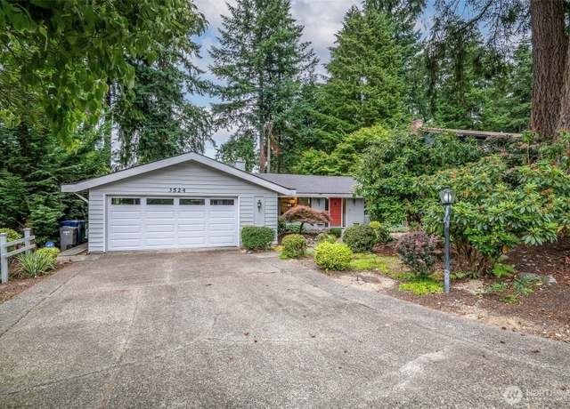 Property at 3524 SW 325th St, Federal Way, WA 98023, 3 beds, 2 baths