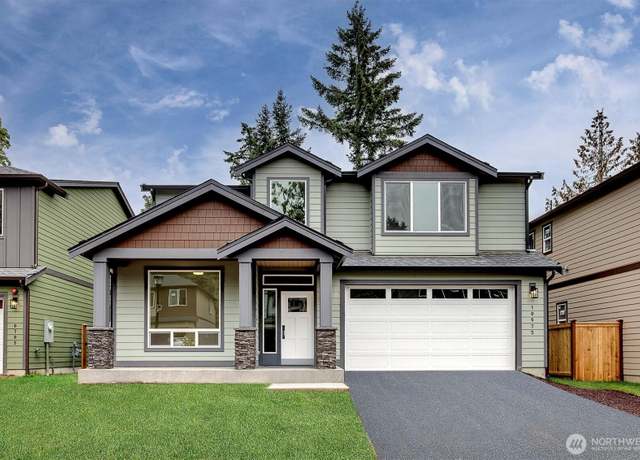 Property at 10675 170th Pl SE, Renton, WA 98058, 4 beds, 2.5 baths