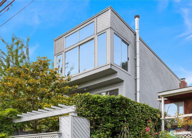 Property at 716 N 42nd St, Seattle, WA 98103, 4 beds, 3 baths