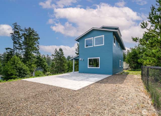 Property at 29375 L Ln, Ocean Park, WA 98640, 2 beds, 2.5 baths
