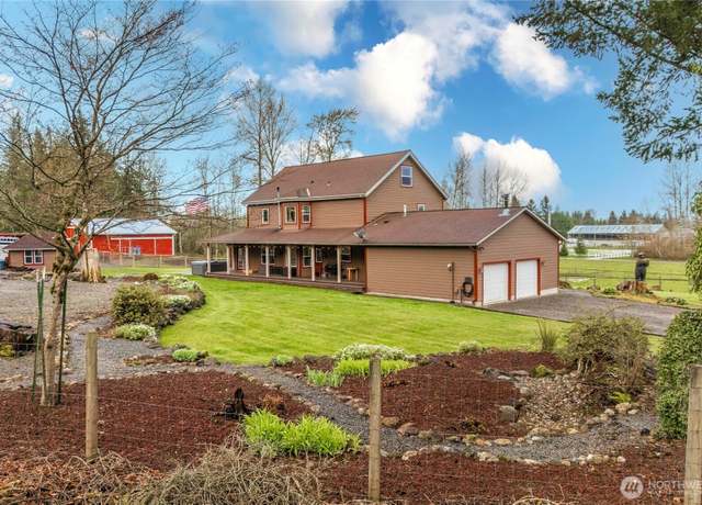 Property at 40122 268th Ave SE, Enumclaw, WA 98022, 4 beds, 3 baths