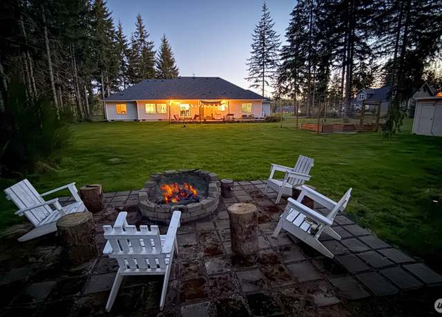 Property at 118 Woodview Ln, Napavine, WA 98596, 4 beds, 2.5 baths