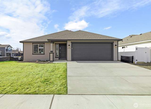 Property at 206 N Lessor Loop, Moses Lake, WA 98837, 3 beds, 2 baths