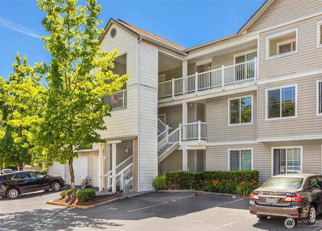 Property at 2009 196th St SE Unit C202, Bothell, WA 98012, 3 beds, 2 baths
