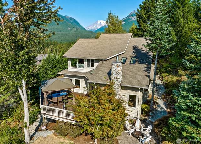 Property at 132 Hellem Dr, Packwood, WA 98361, 3 beds, 2.5 baths