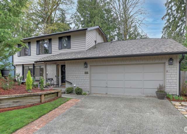 Property at 16629 158th Pl SE, Renton, WA 98058, 4 beds, 2.5 baths