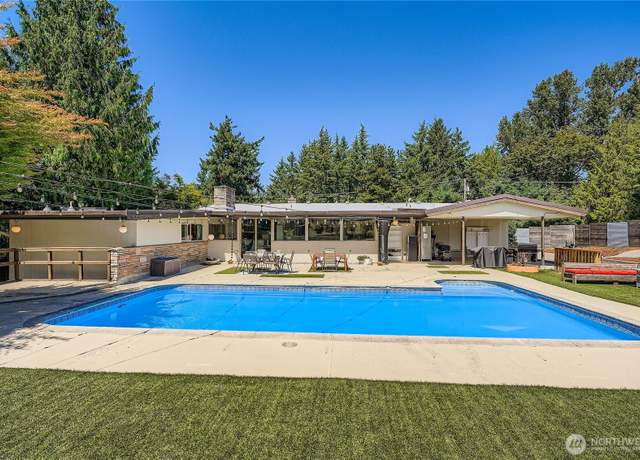 Property at 616 E Guiberson St, Kent, WA 98030, 5 beds, 4 baths