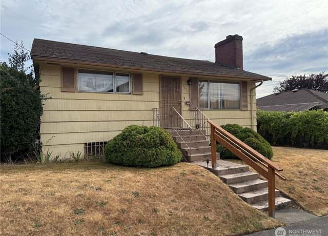 Property at 1709 S Juneau St, Seattle, WA 98108, 2 beds, 1 bath