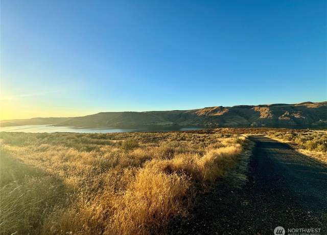 Property at 4199 Spring Canyon, Lot 1 Rd E, Grand Coulee, WA 99133