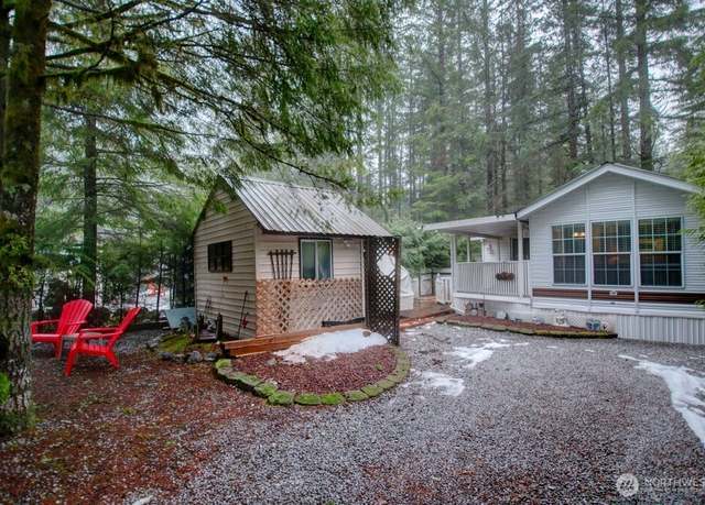 Property at 35 Branch Cir, Deming, WA 98244, 2 beds, 1 bath