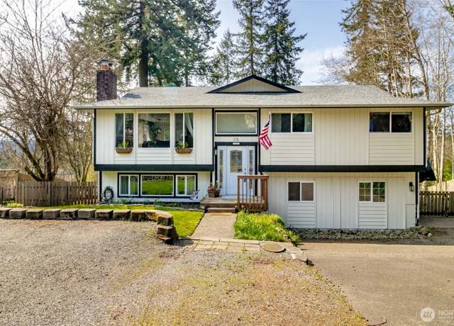 Property at 116 Hillcrest Dr, Elma, WA 98541, 4 beds, 2.5 baths