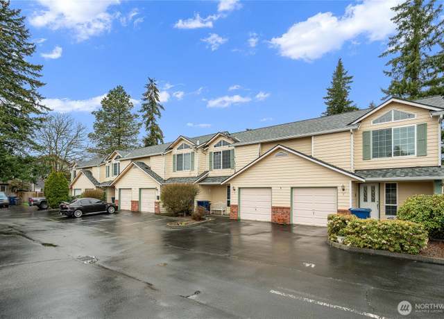 Property at 4309 NE 84th St Unit B, Marysville, WA 98270, 2 beds, 2.5 baths