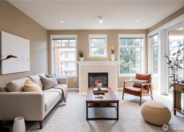 Property at 109 2nd St S #326, Kirkland, WA 98033, 1 bed, 1 bath