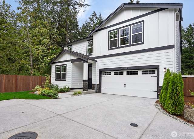 Property at 2343 Hyde Ct NE #23, Olympia, WA 98506, 6 beds, 3 baths