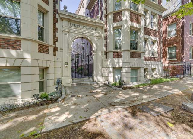 Property at 129 Warren Ave N #18, Seattle, WA 98109, 1 bath