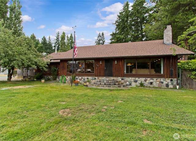 Property at 3918 S 344th St, Auburn, WA 98001, 3 beds, 3 baths