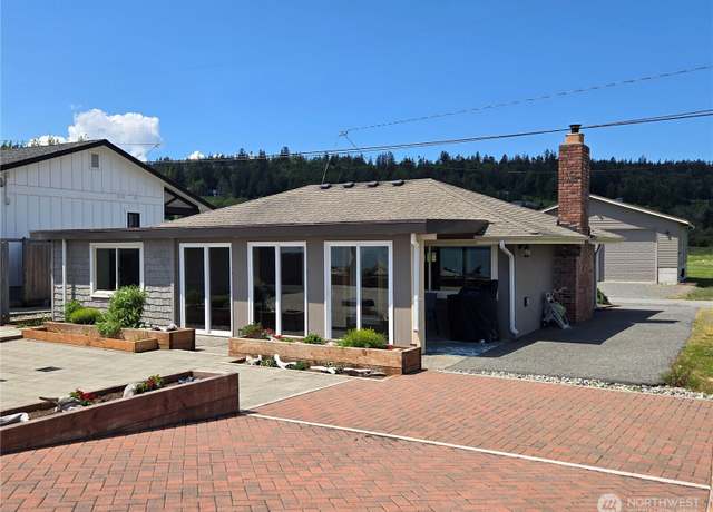 Property at 200 Driftwood Shores Rd, Camano Island, WA 98282, 1 bed, 1 bath