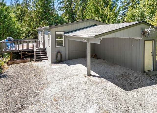 Property at 11071 Alpine Rd, Deming, WA 98244, 2 beds, 2 baths