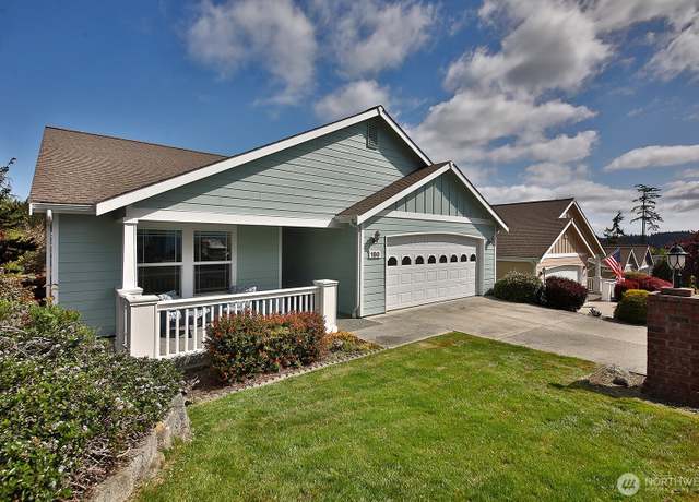 Property at 180 NW 12th Ct, Oak Harbor, WA 98277, 2 beds, 2 baths