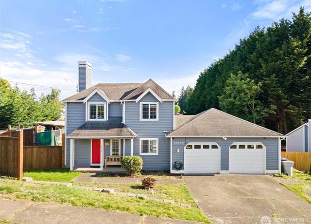 Property at 10319 SE 228th St, Kent, WA 98031, 3 beds, 2.5 baths