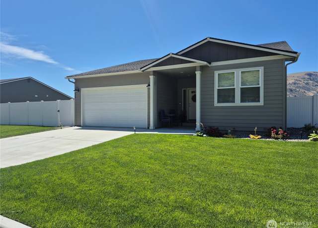 Property at 420 Hammond Ln, Rock Island, WA 98850, 3 beds, 2 baths