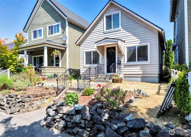 Property at 3109 N 7th St, Tacoma, WA 98406, 3 beds, 1 bath