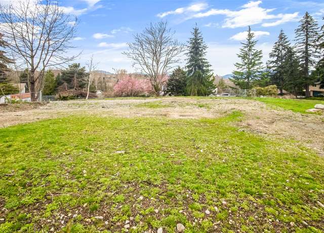 Property at 3715 Apache Dr, Mount Vernon, WA 98273