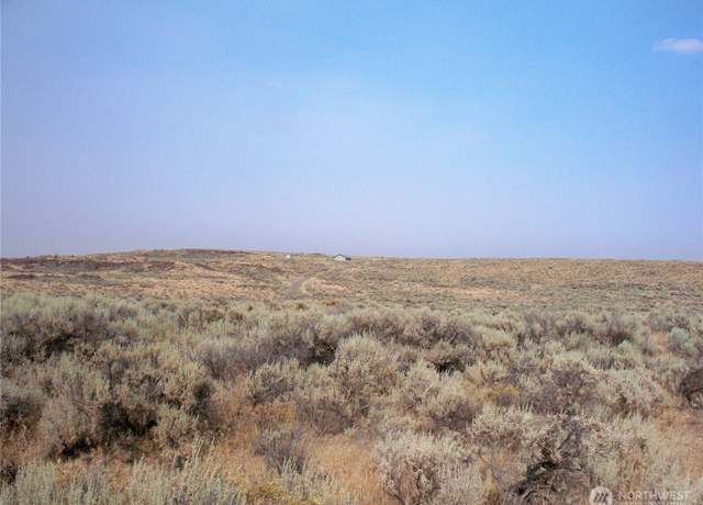 Property at 100 Castle Pl, Ephrata, WA 98823