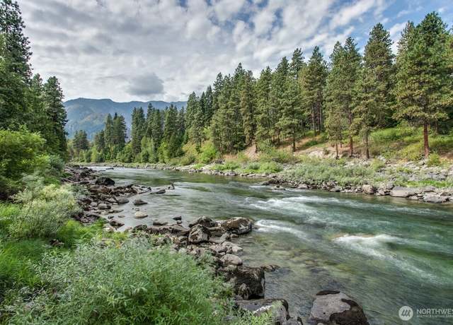 Property at 9864 E Leavenworth Rd, Leavenworth, WA 98826, 3 beds, 3 baths