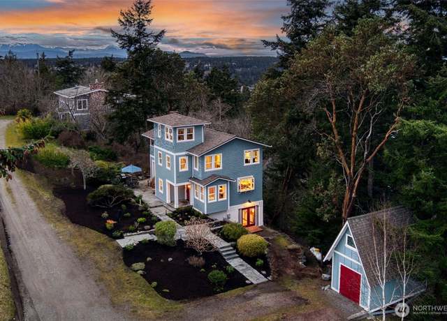Property at 710 Reed St, Port Townsend, WA 98368, 4 beds, 3 baths